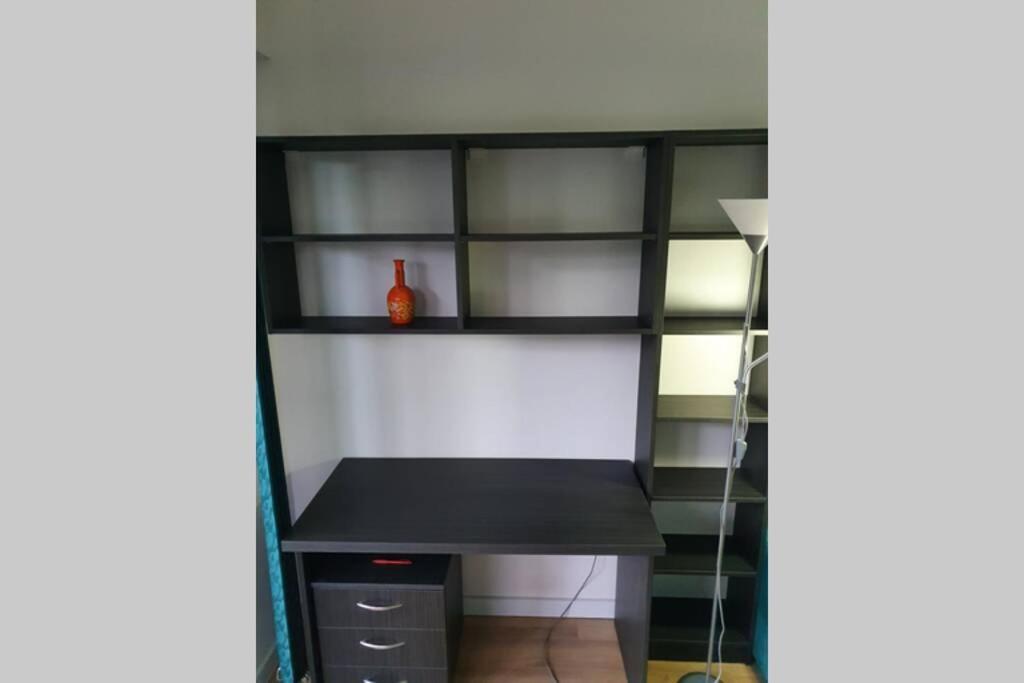 Confort Studio With A Marvelous Kitchen Apartment Bucureşti Ngoại thất bức ảnh